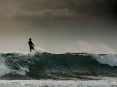 Waves #13 by Nicolas Jandrain